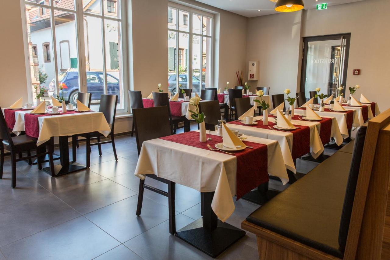 Weingut Schreieck Vinotel & Gutshaus Sankt Martin Buitenkant foto
